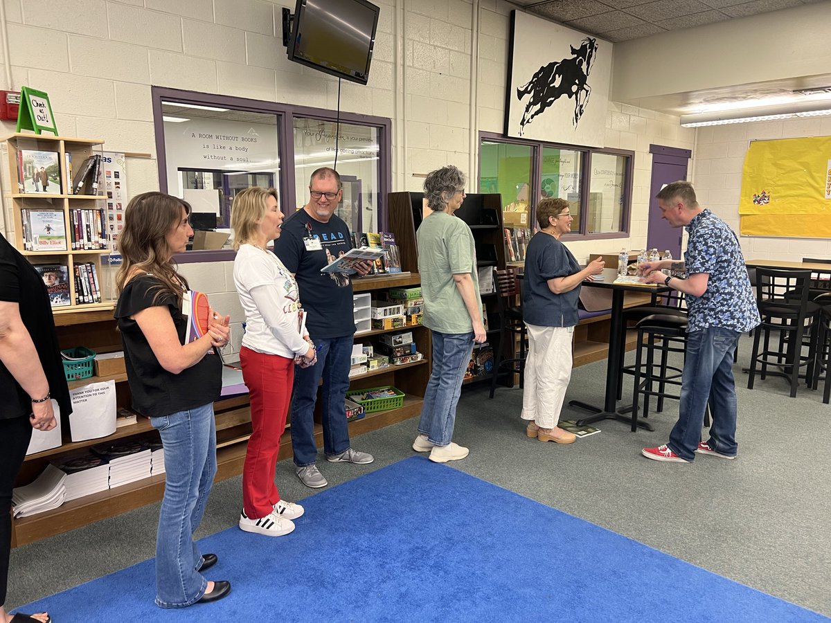 EPISD Libraries tweet media