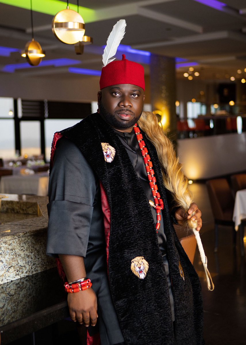 KelechiAFC's tweet photo. Local Man is active at AMVCA โ๐พ
โข
#amvca12 #nigeria #lagos #nollywood #localman https://t.co/7LceU0SGr9