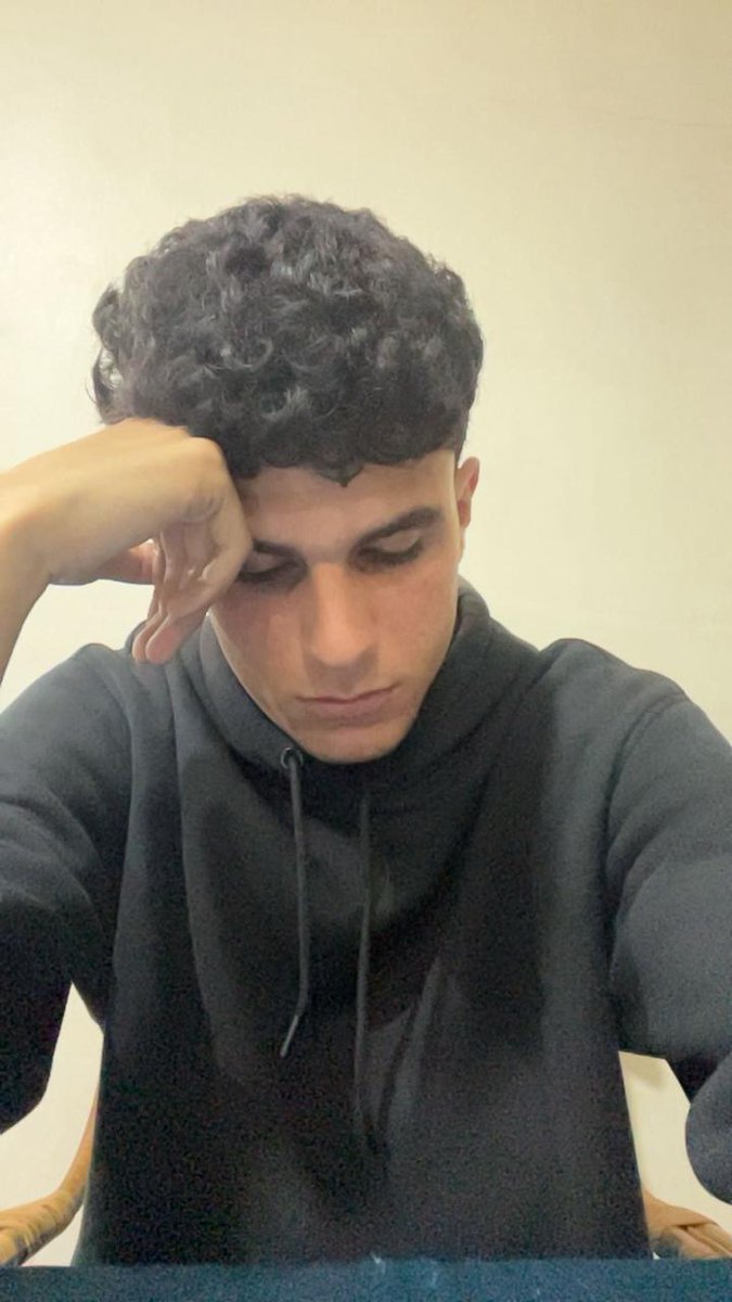 MohamedSwaisi's tweet photo. I need to pray, guys. I'm confused, tired and also sick. I have severe infections😭🙏 https://t.co/aPsfQriqGB
