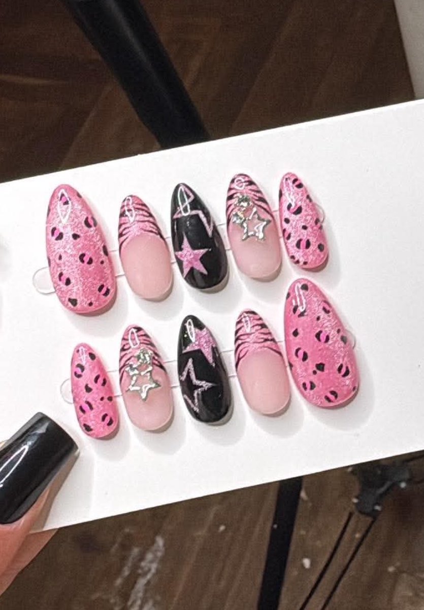 okay my new nails are gonna be fire ??!!