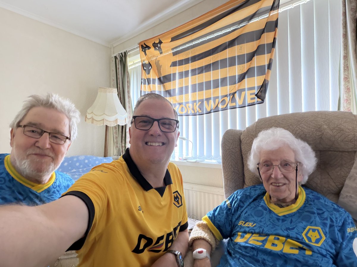 wolvesdave's tweet photo. Poor from @Wolves again but the Koppe family doesn’t give up! @PLinUSA #myplmorning https://t.co/fFwPZlEHWd