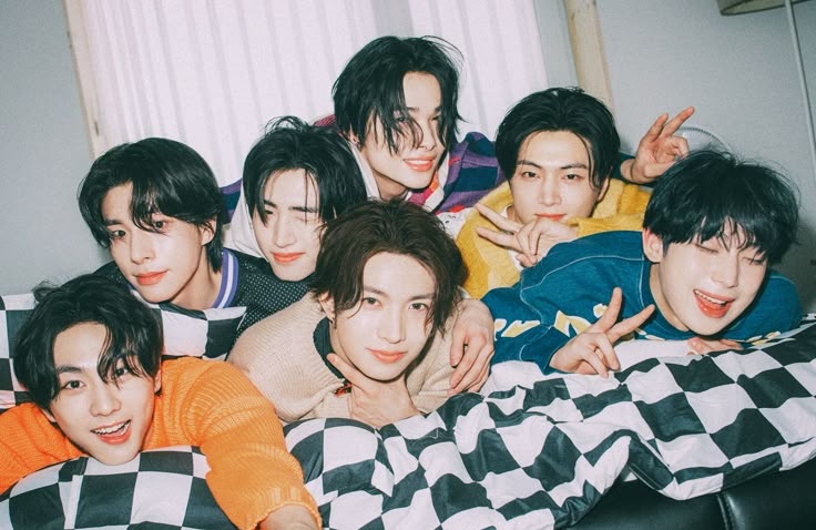 all4__en's tweet photo. ENGENEs refuse to fund mistreatment and mismanagement of ENHYPEN and are boycotting BELIFT financially.
#FATE_Is_SevEN
#ENGENEs_Boycott_BELIFT https://t.co/eieK5hht5m