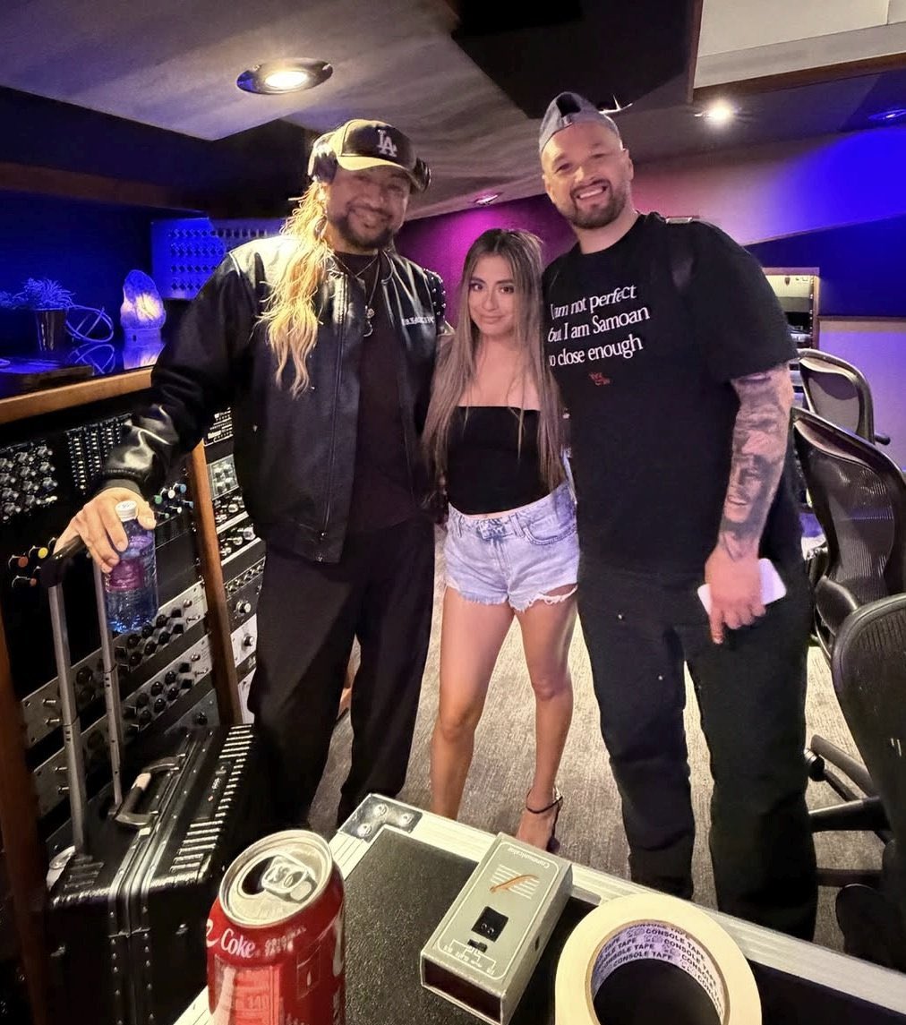 AllyBrookeOn's tweet photo. Ally in the studio (via thewarrzone) https://t.co/K9wtlsAIpc