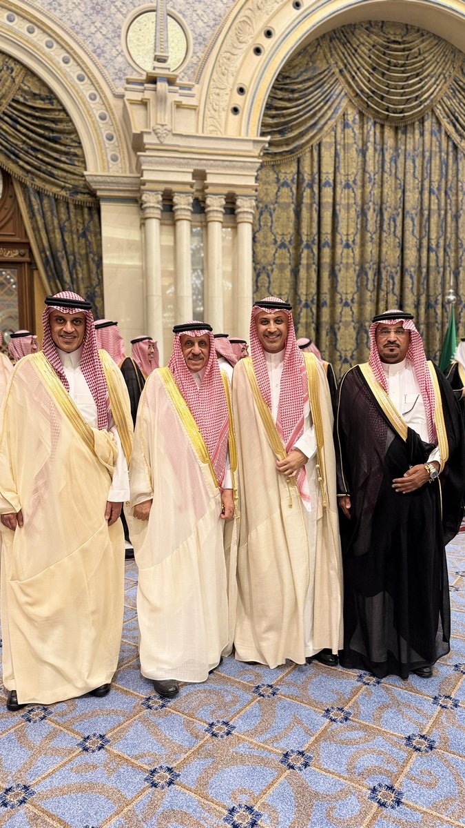 NawafAlShalhoub's tweet photo. لقطات بمعيّة الوالد / منصور بن خالد الشلهوب ،
يرافقنا الدكتور / مازن بن عبدالله الشلهوب ،
من حفل زواج أسرتَي : الرويشد و الغشيان ،
مساء يوم الجمعة ٨ مايو ٢٠٢٦ م .

بارك الله للزوجين ، 
وبارك عليهما ،
وجمع بينهما في خير .

تغطية :
هشام المغيرة  @hs0909051
أسلوب الرفاهية | العمودي https://t.co/teT5ImbzDl