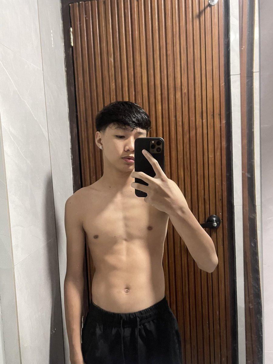 gwapupumu😛 tweet media