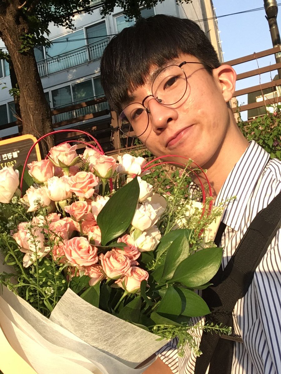 研研 옌옌 tweet media