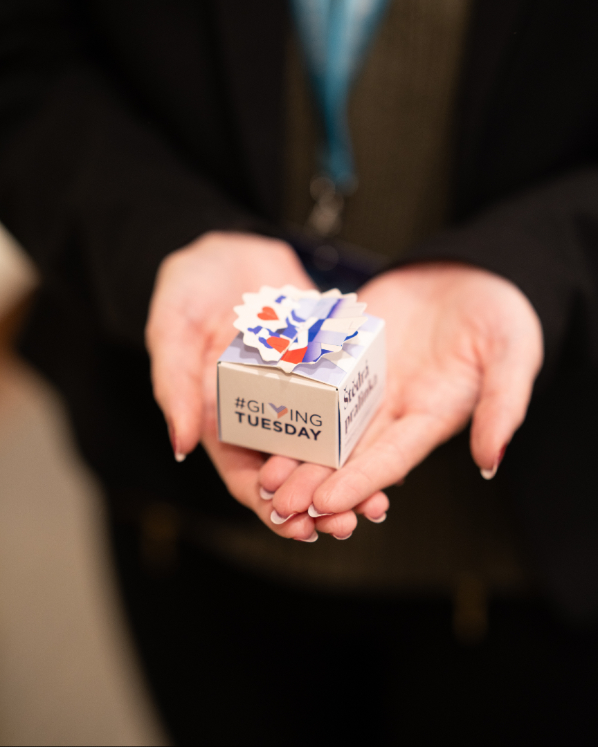 GivingTuesday tweet media