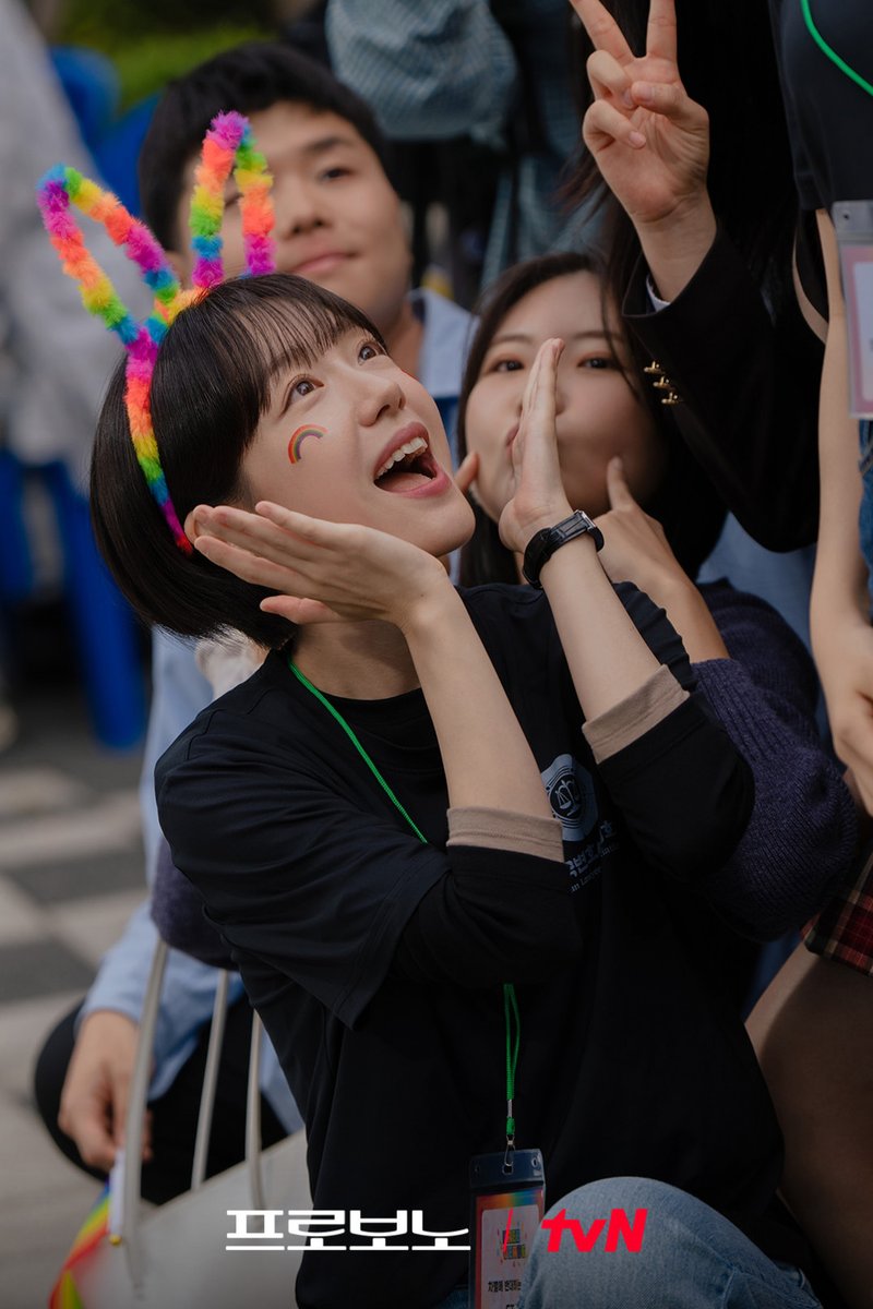 외우 tweet media