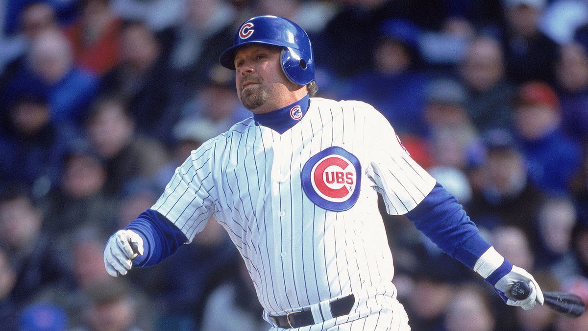 AkotaDA_Gamer's tweet photo. @Michael_Cerami @BleacherNation My favorite Cub is Ron Coomer because it gave us the best 7th inning stretch with Steve McMichael. https://t.co/UHZ42TAvgr