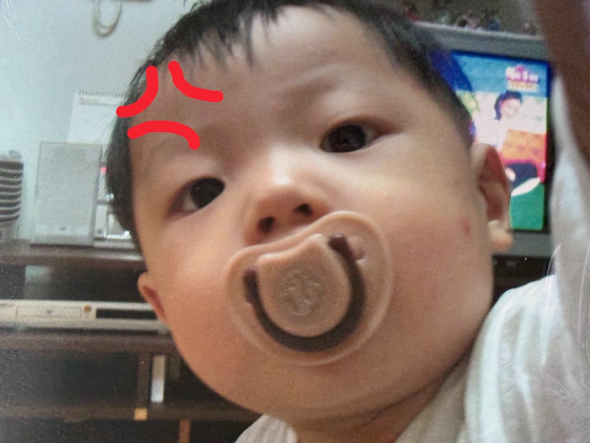 thevurix2's tweet photo. 취미가생겼어요………….    돼노애락 https://t.co/SgpxFMFqEs