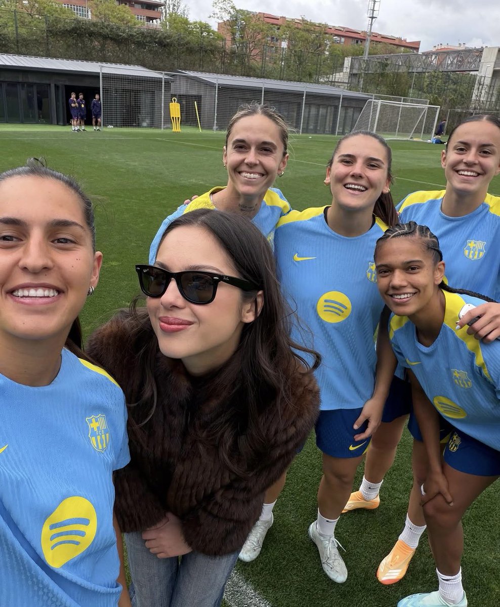 Cristina’s diaries tweet media