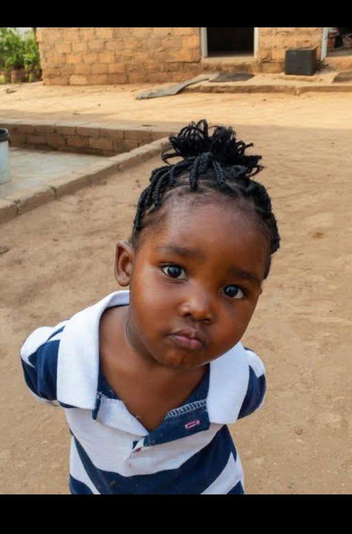 MarleneEurell's tweet photo. Please retweet #RT and HELP US #FindOmphileSithole, a 2-year-old who was reportedly kidnapped in Ga-Mabuela Village, Limpopo. https://t.co/SYtekEv6Gc