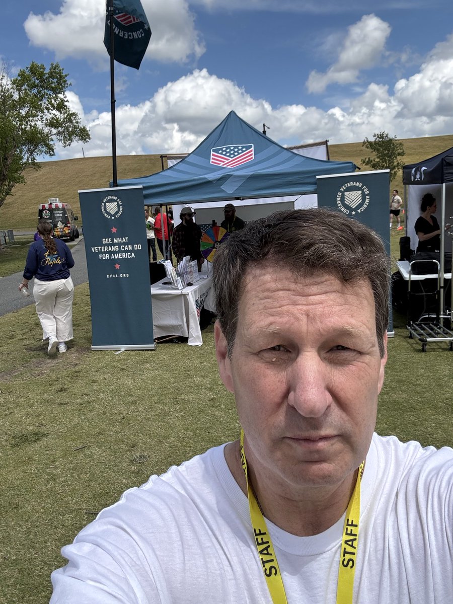 JohnByrnes13's tweet photo. Here @AFPVA’s 2nd Annual Freedom Fest with @ConcernedVets encouraging folks to take #onesmallstep https://t.co/Y6Ug9JXtDo