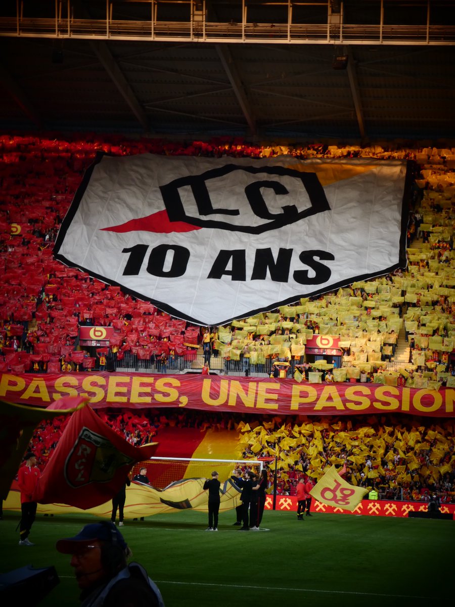 Lens Capitale tweet media