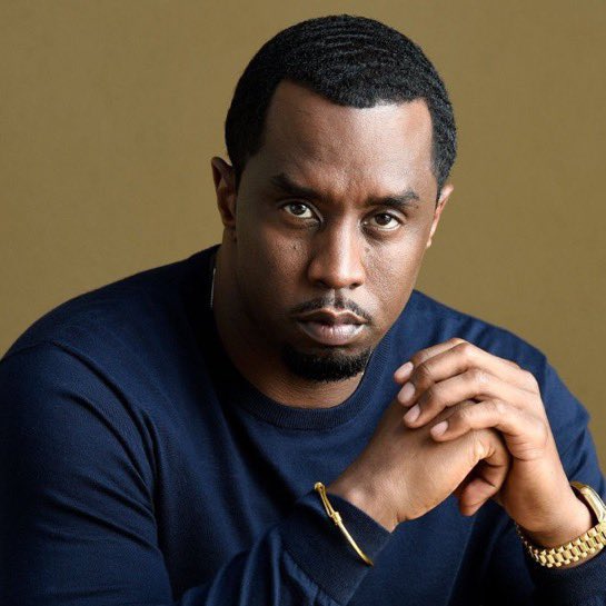 ilyremy9's tweet photo. diddy has received an xbox 360 in his jail as reward for outstanding behavior. https://t.co/vB9kbxSJtY