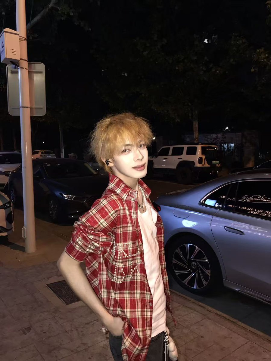 愈淋淋淋过雨了 tweet media