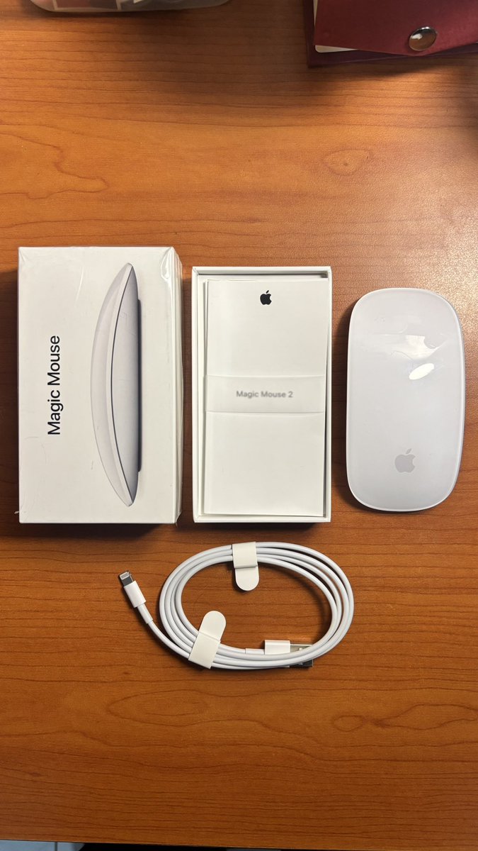 FathanAlfan's tweet photo. Apple Magic Mouse 2nd Generation unit iBox Resmi Indonesia
Fullset Original siap pakai.

Lokasi Medan https://t.co/OqLb59X0Qe