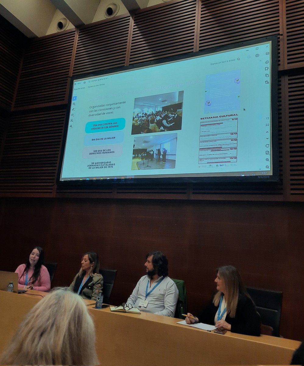 albacrespolopez's tweet photo. En la primera Comunidad de Aprendizaje, en La Verneda-Sant Martí, inclusión de todas las voces en el Feminismo de todas #CdA26  💜 https://t.co/GtpfpGua7r