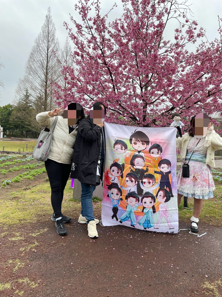 私は羽生くんに会うためだけに日本へ行ったんです。旅行自体は二の次でした。「たった一人に会うためだけにわざわざ日本まで来たの？もったいないじゃないか」と聞かれるたびに、私にとって羽生くんは心から大切にしたい、守りたい人なので、決してもったいないとは思いません。