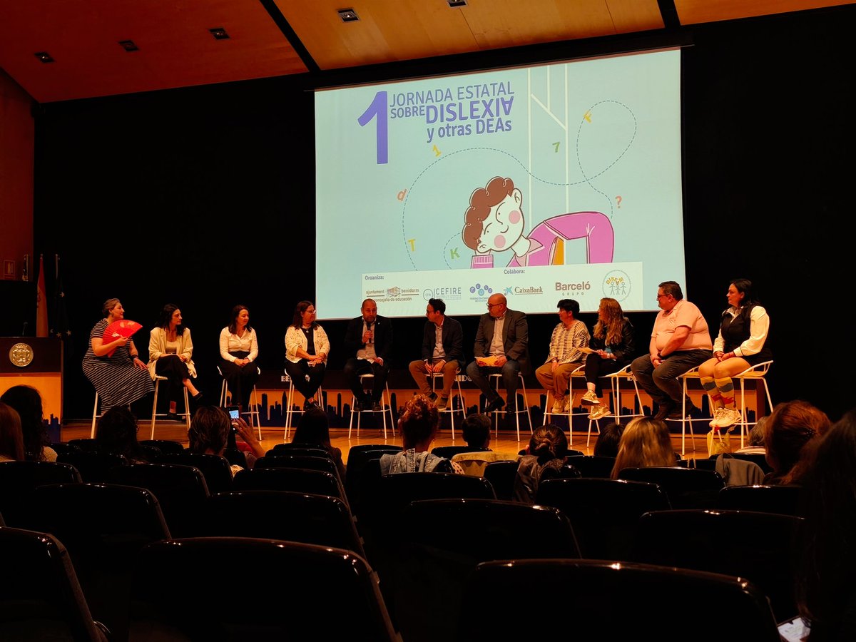 worldpedadogy's tweet photo. Una jornada increíble!!! @fedisorg
Me llevo lo aprendido y conmueve la participación y apertura de toda la comunidad Valenciana, maestros, padres y autoridades.

Primera Jornada Estatal de Dislexia y otras DEAs – FEDIS https://t.co/XwQeoHsVoP
#dislexia #dyslexia @DyslexiaScotlan https://t.co/5FKY6fKuky