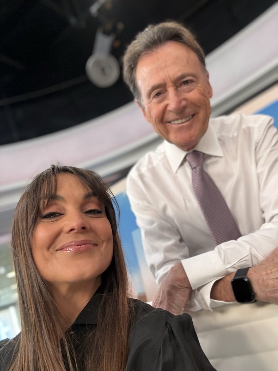 a3endirecto's tweet photo. 2do round, a las 21h
#noticiasfindesemanaa3
@MonicaCarrillo https://t.co/CH5ThTD79g