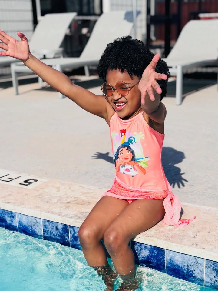 patpatshopping's tweet photo. Bold like Disney Moana. Made for pool days, beach adventures, and every backyard splash in between 🌊
The princess she picks tells her story—and this one? She's brave, bold, and ready to chart her own course. 🌺💪

📸 londynannicee

Shop now: https://t.co/9cfGxoCO2k https://t.co/UPFJdtXxvV