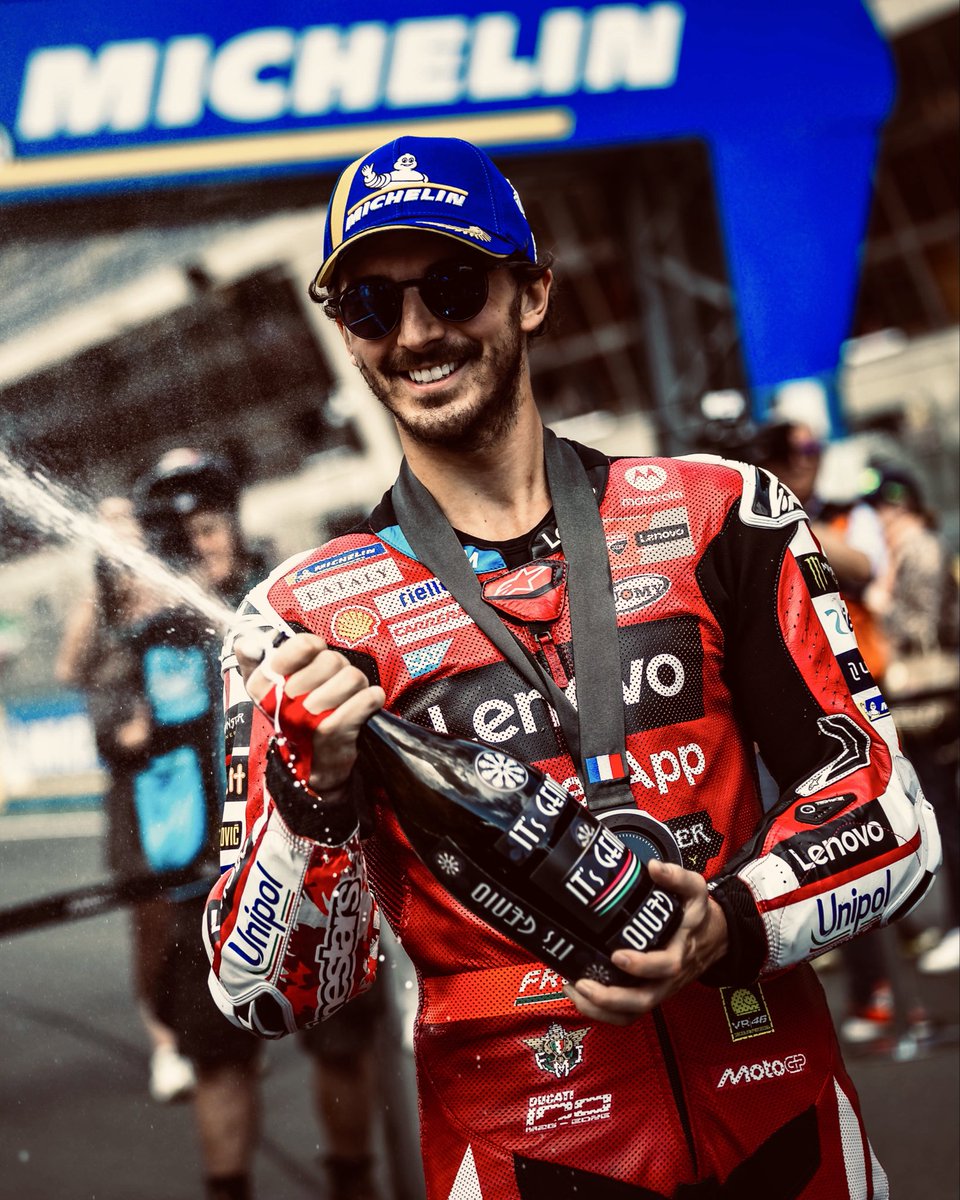 #FrenchGP 🇫🇷 

QP: Pole position 
SPRINT: P2 

Good feeling today, still chasing more for tomorrow ✌🏻#GoFree