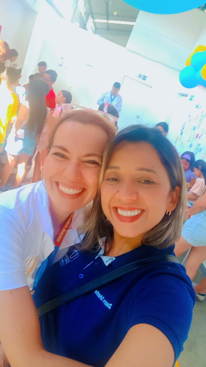 BlancoNatalia10's tweet photo. Cierre de la "Experiencia comunitaria de transformación social" cátedra Miguel Ramon Martinez, Barrio San Rafael, comuna 3 desde el CEAD de Bucaramanga.
@ElOIRdelaRegion 
#INVIL @UniversidadUNAD https://t.co/JCZB1KnDFm