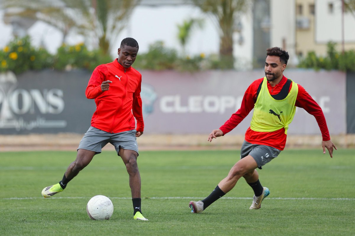 Cleopatra Fc tweet media