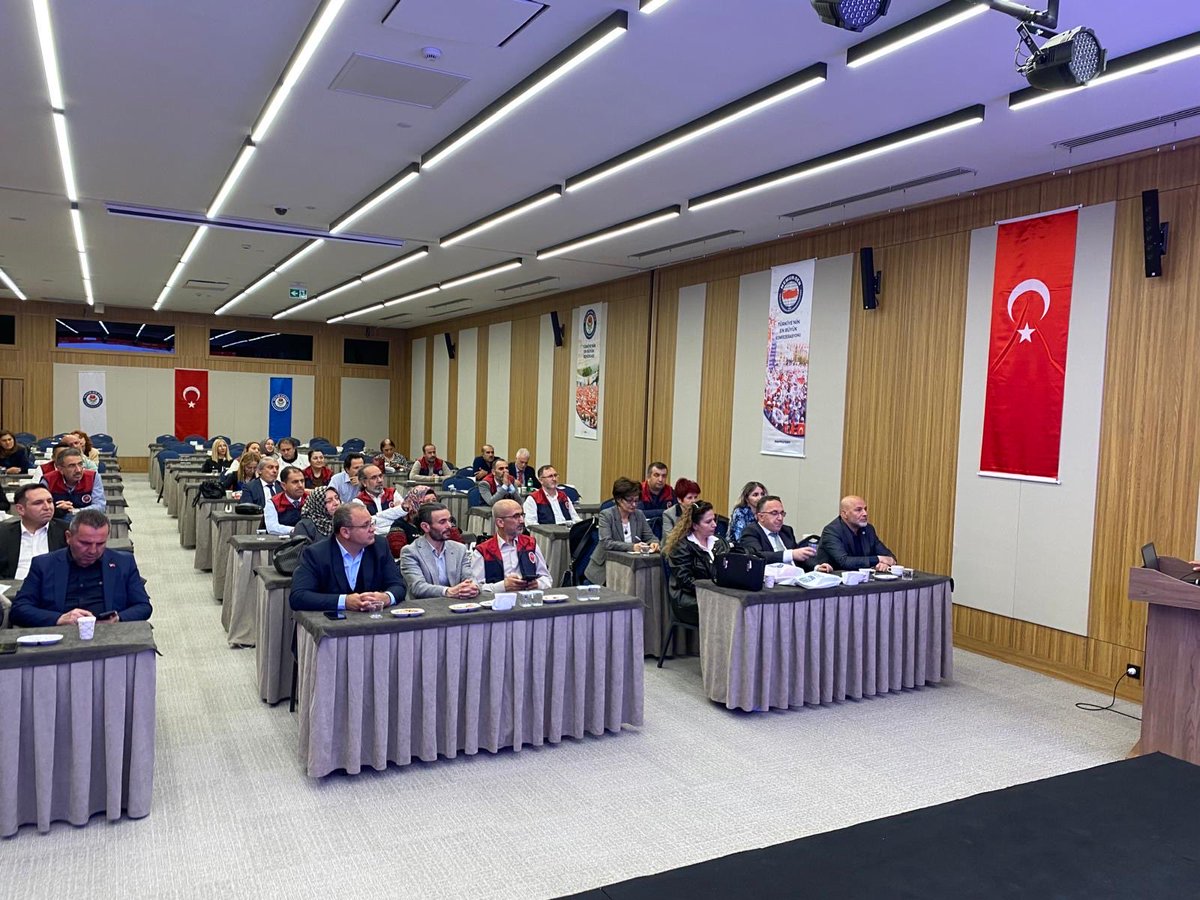 EBS Ankara 1 tweet media