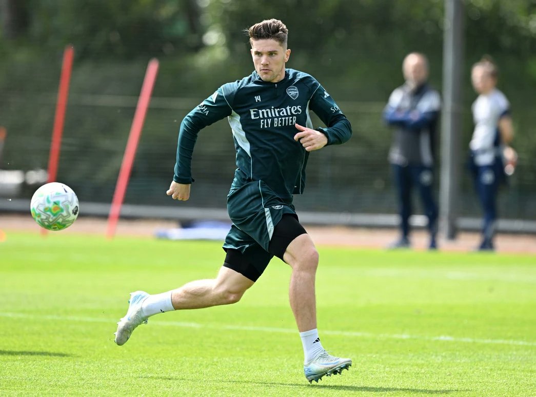 ArsenalRadar's tweet photo. 🚨 Viktor Gyökeres has scored 9 goals in his last 12 league games.... the most of any player since January 31 🔥 #whuars https://t.co/JPCrCttfKV