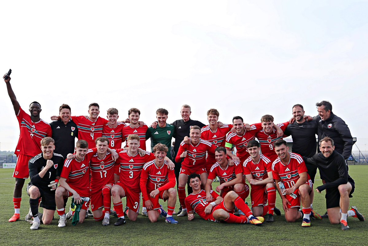 JD Cymru Leagues 🏴 tweet media