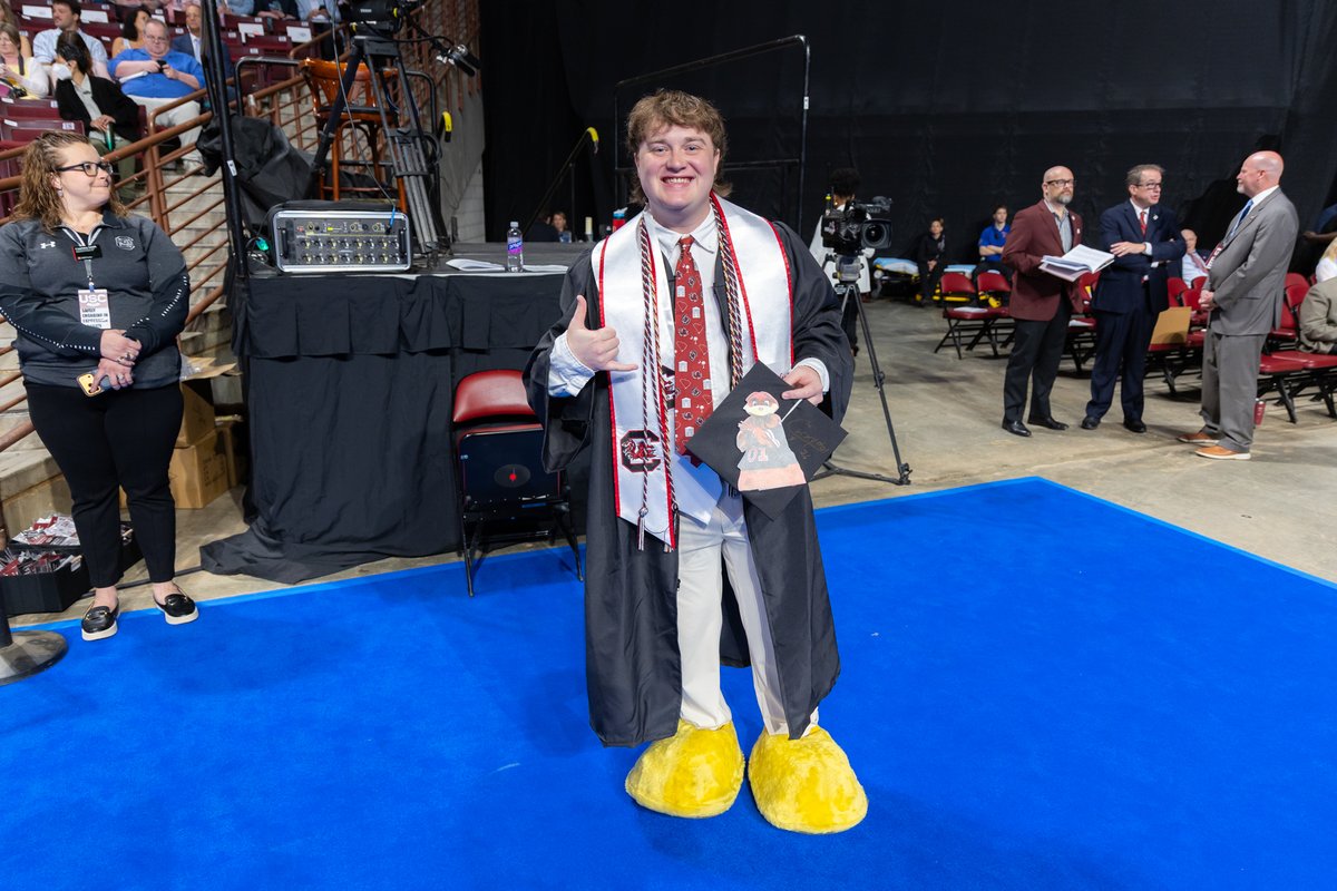 McCausland College of Arts and Sciences tweet media