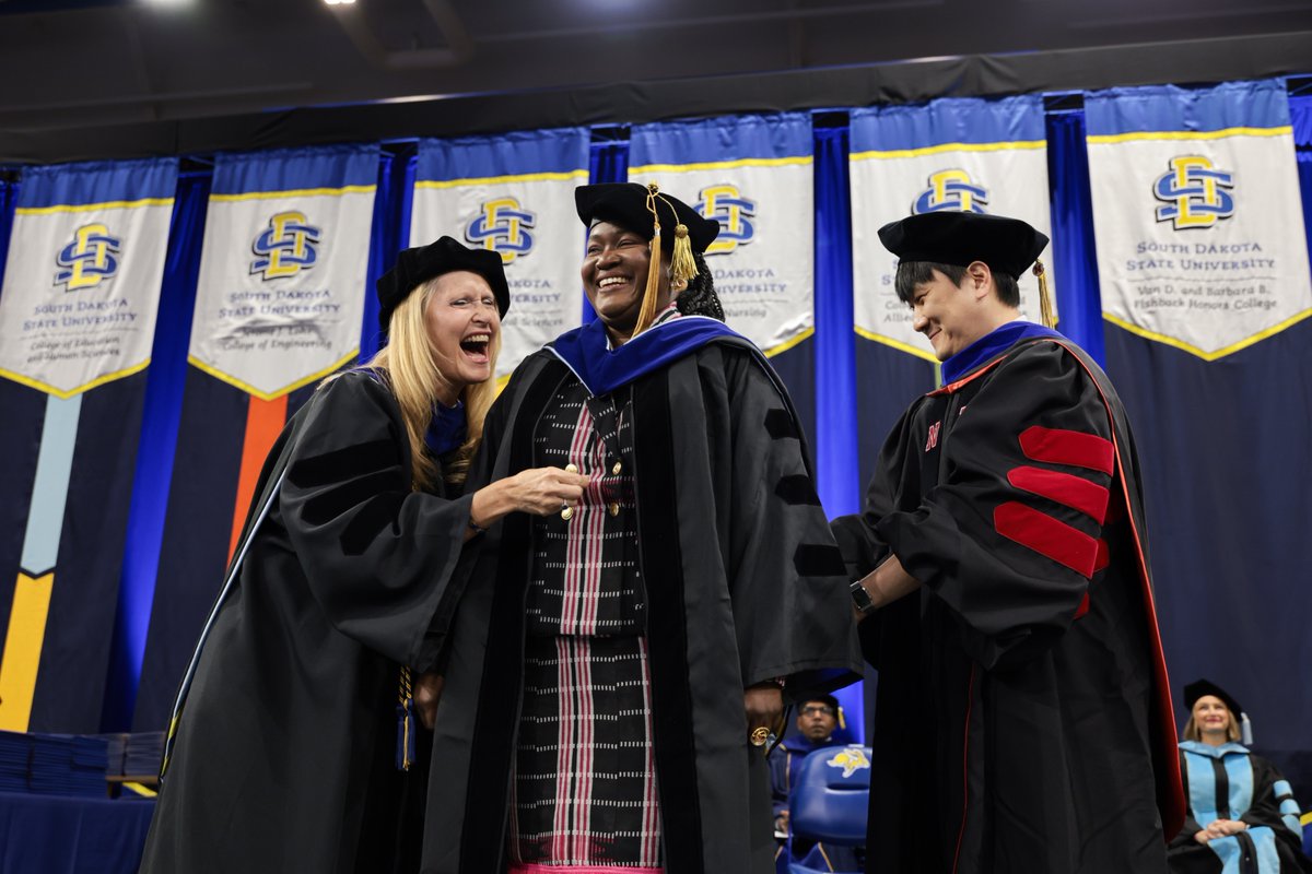 South Dakota State University tweet media