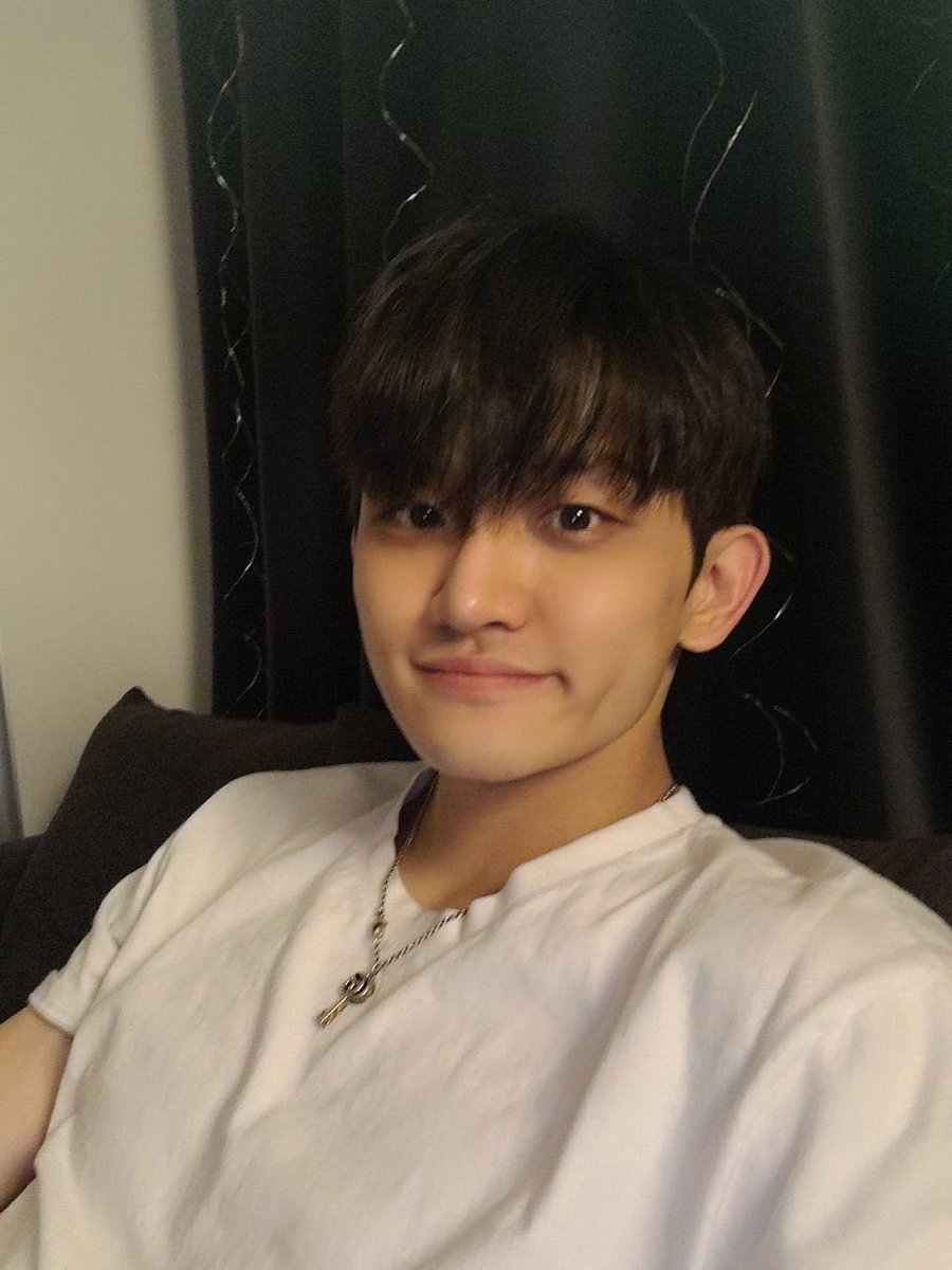 루댱 tweet media