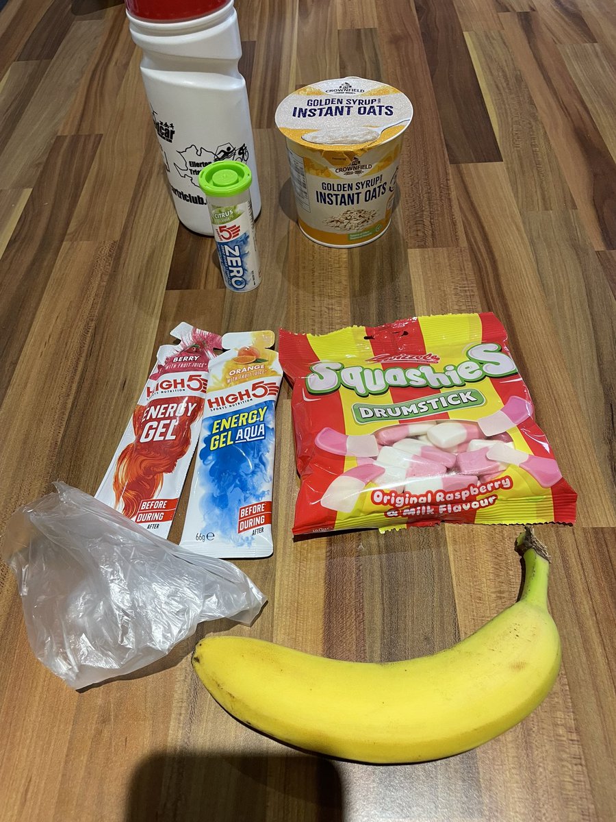 jonnyfallas's tweet photo. All ready for the Leeds marathon in the morning………“Run with a mate, for a mate” https://t.co/uB9cS1cXF6