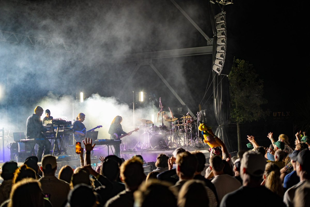 STS9 tweet media