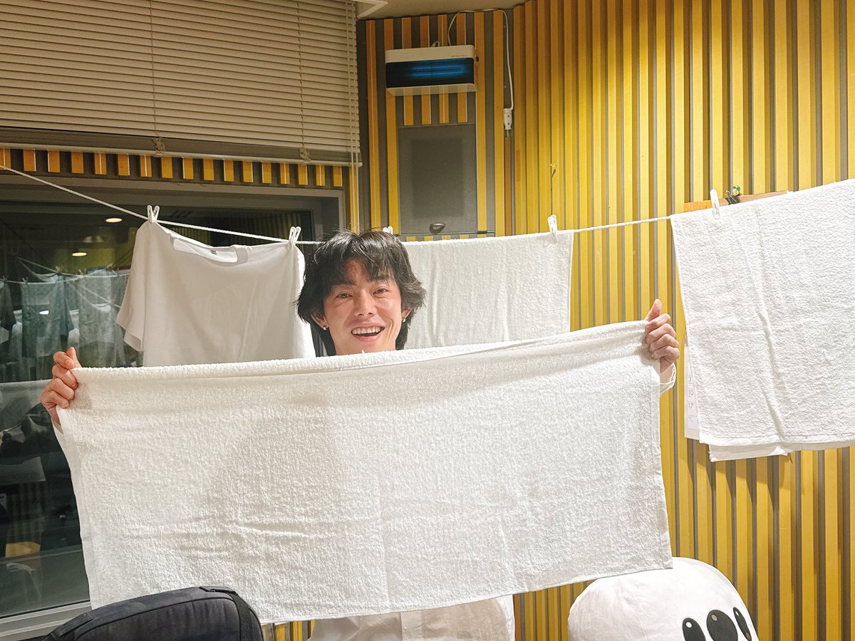 Ann_Since1967's tweet photo. ⏰ このあと深夜3時〜
『吉村界人のオールナイトニッポン0』
生放送‼︎

吉村界人はこの2時間でイメージを変えたいそうです✌️

📪 kaito@allnightnippon.com
#️⃣ #吉村界人ANN0 https://t.co/LYvhULQPfi