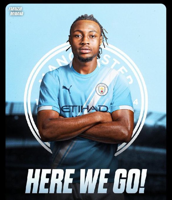 sirlamee's tweet photo. Bro really needs to learn 1v1 dribbling 🤧 https://t.co/Utxs3whR1O