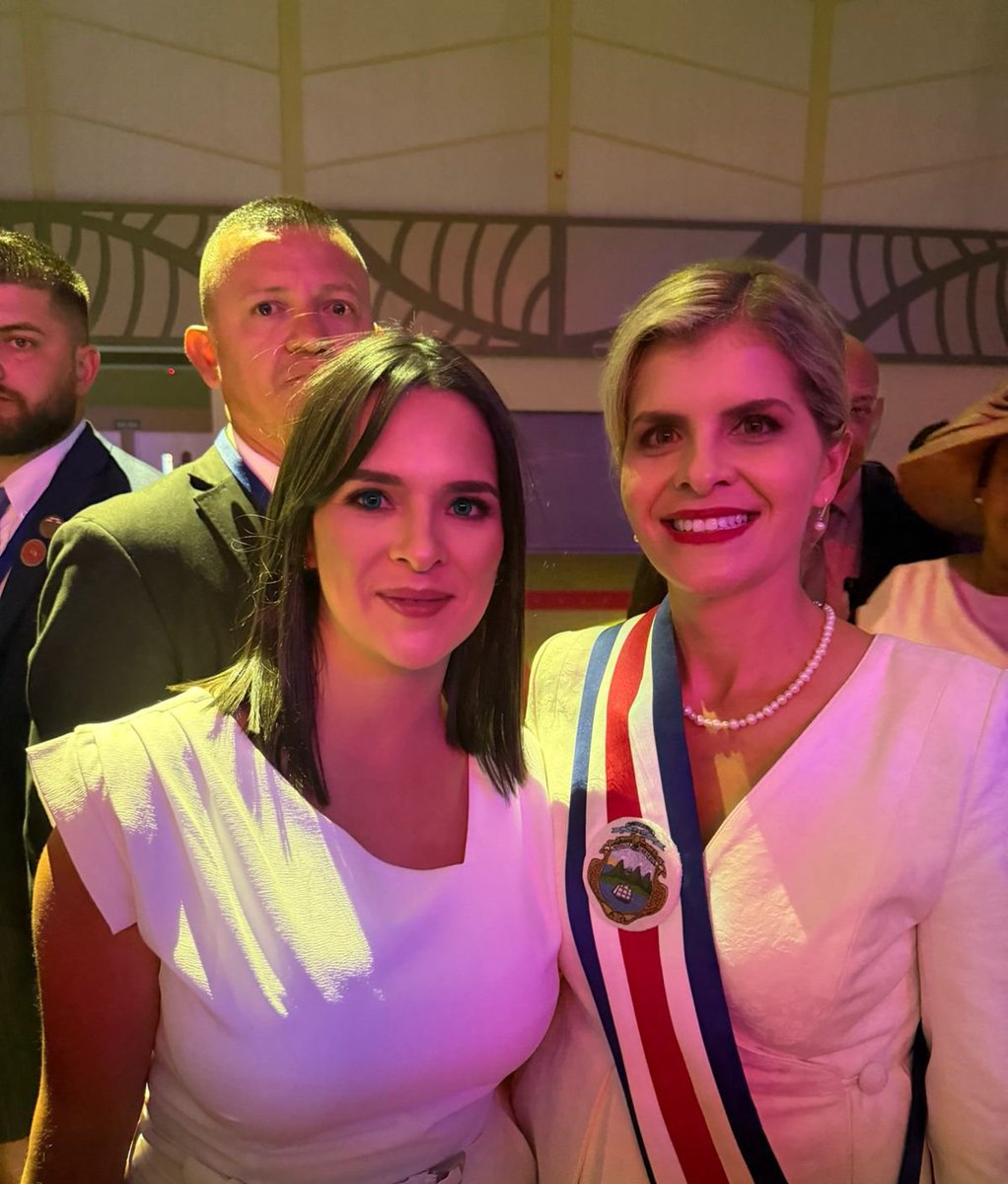 Mariela Palma 🌊🧊🚺🌴 tweet media