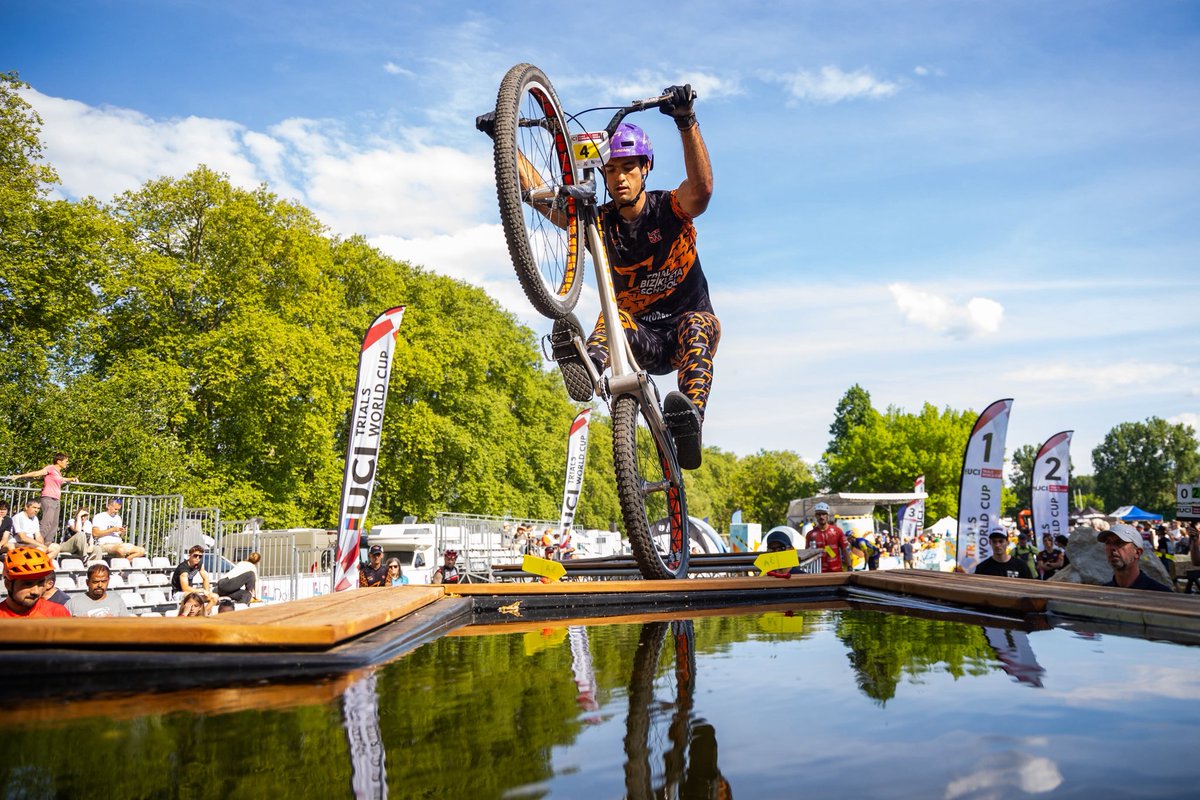 UCI_Trials's tweet photo. All set for the final. ✅

Swipe for the best shots — huge tricks &amp; big air from the Men’s Elite 26 semifinals ⚡️

📸 @ZubikoPhoto  | #Trials https://t.co/M1vKbVCe2g