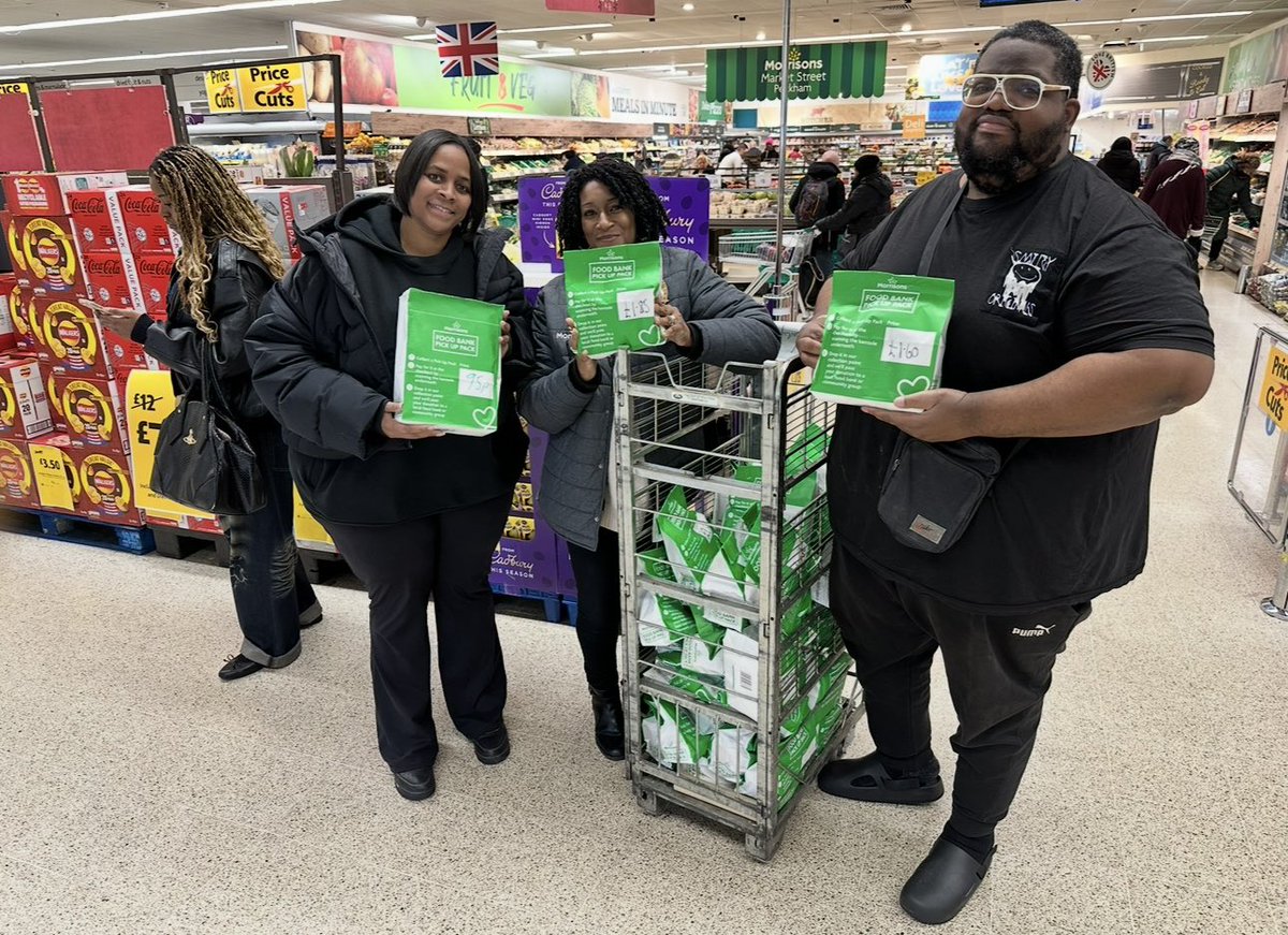 BrixSoupKitchen's tweet photo. Massive thanks to Rose Morgan BEM for your amazing support 🙌🏾♥️ We have been able to support over 112 families with good packages 📦 thank you so much ☺️ https://t.co/o59pLXjLfy