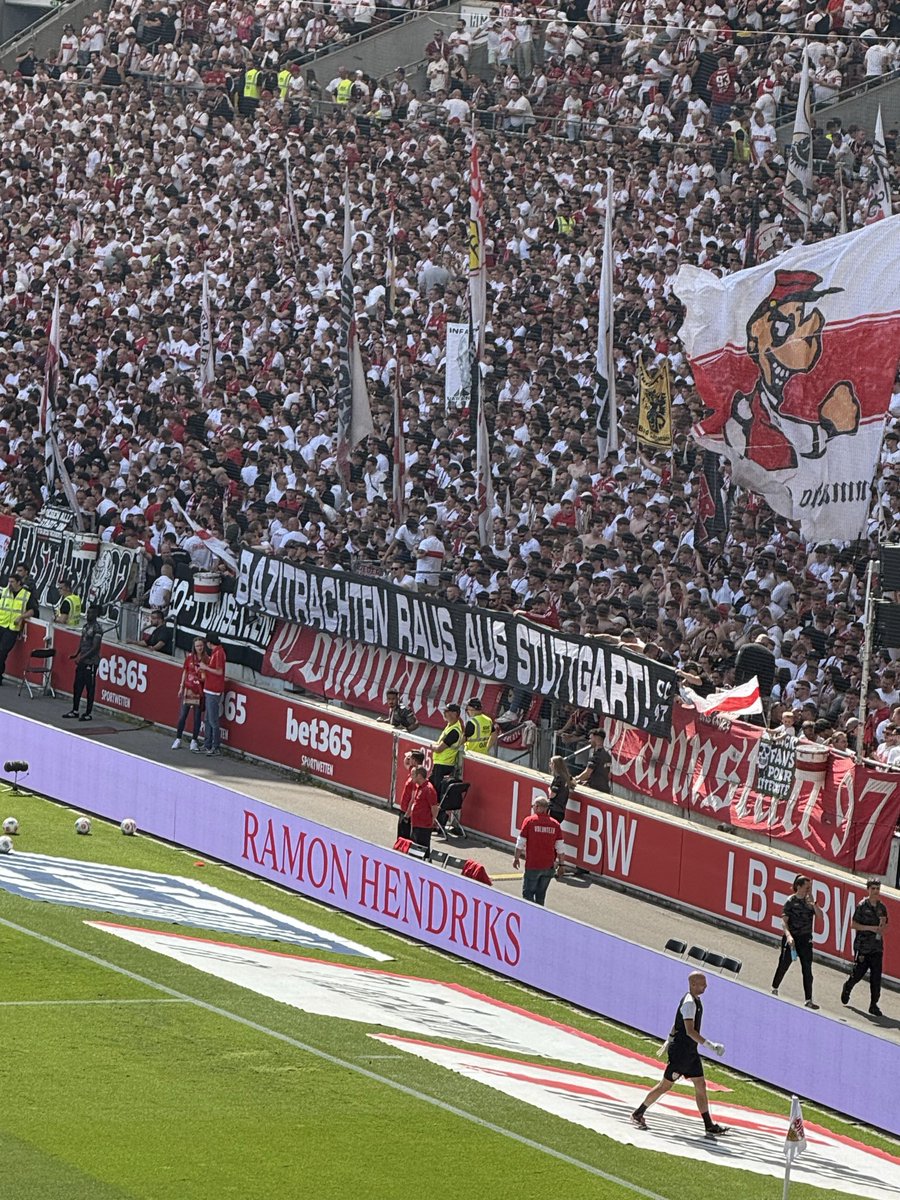 Hypokrit_23's tweet photo. Die wichtigste Nachricht des Tages! #VfB https://t.co/X9A1lH6q7P