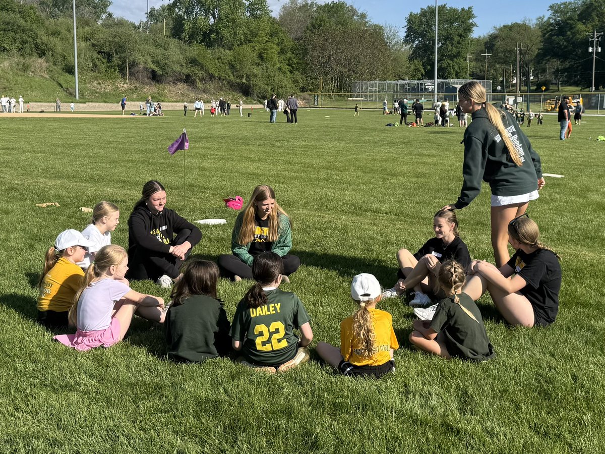 Saint Albert Saintes Softball tweet media