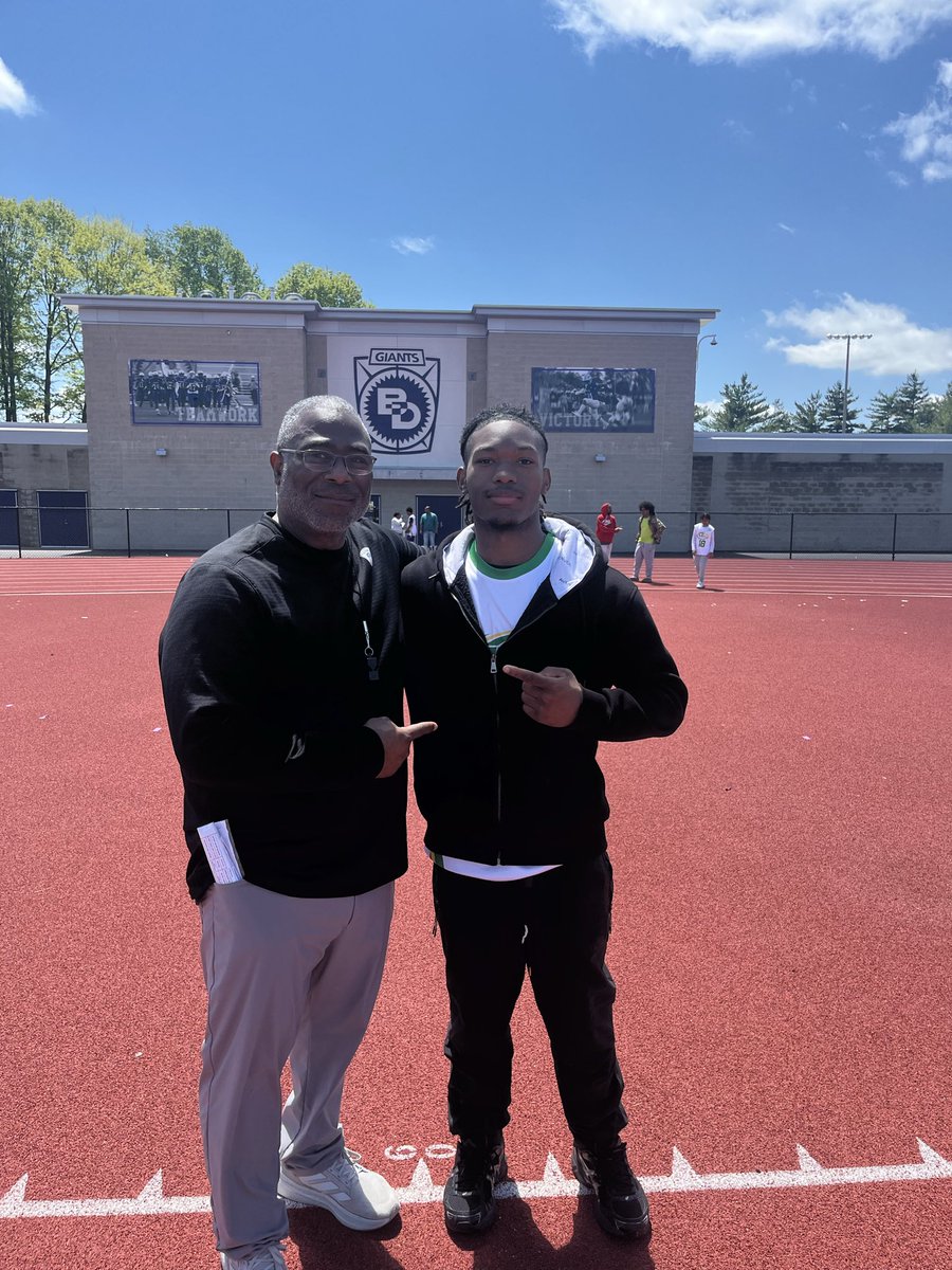 A_train527's tweet photo. Thankful for the opportunity to work with the best,had a great day at jump cut academy,got to compete with some great backs.
@JumpCutRB @coach_cooper13 @coachjohnson317 @RBcoach_Allen @IndianaPreps @Bryan_Ault @IndyWeOutHere https://t.co/SaMMDubf0M