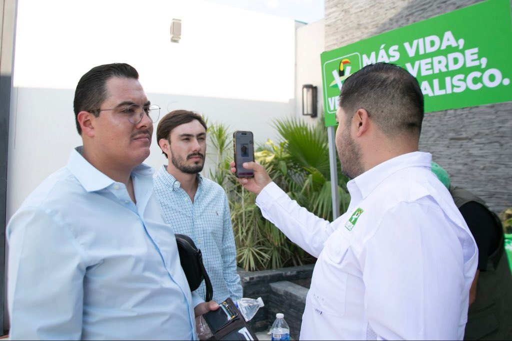 Lupe Buenrostro tweet media