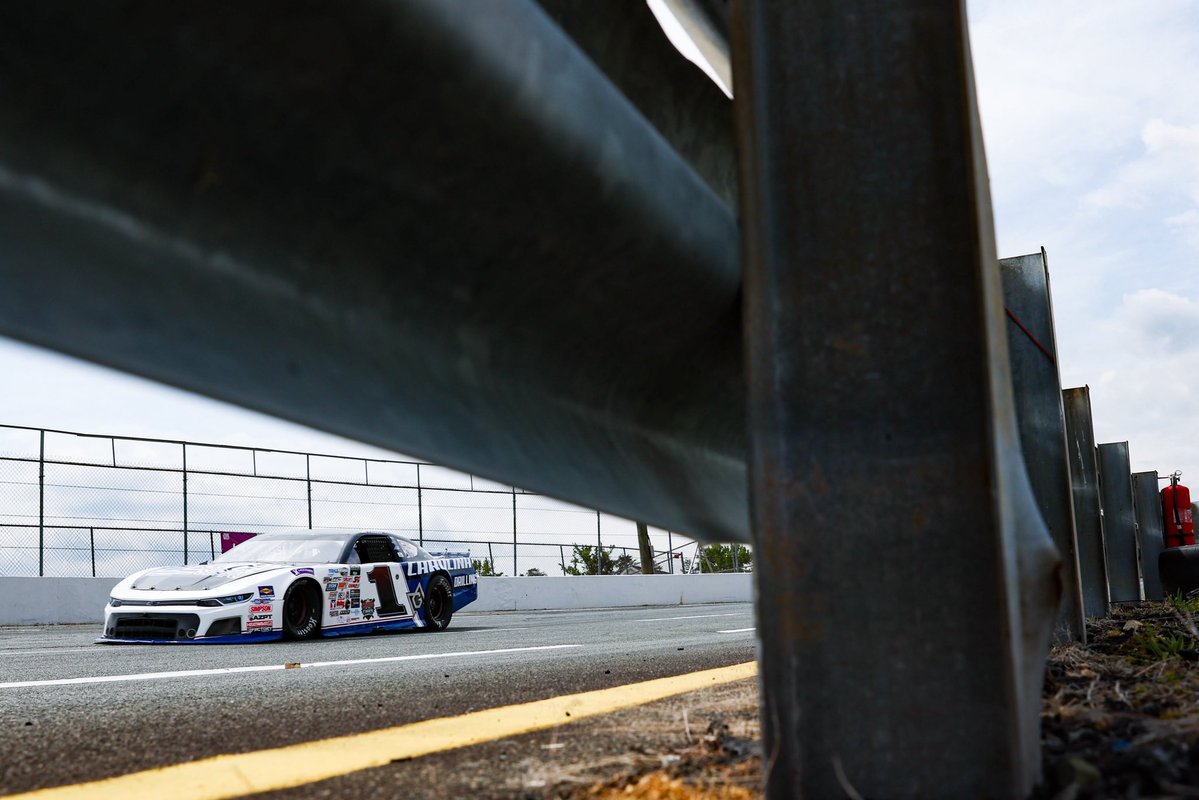 Lee Pulliam Performance tweet media