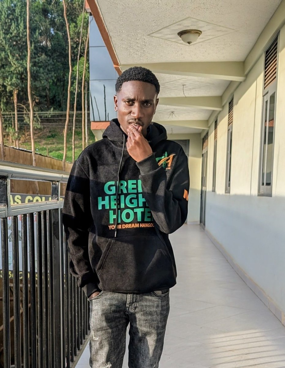 Musiika Oscar🇺🇬 tweet media