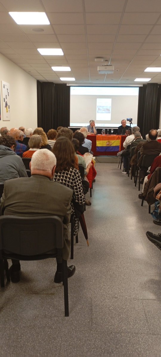 AlRepublica's tweet photo. Acto del compañero Pedro en la Agrup Juan Negrín, Ateneo de Madrid. https://t.co/vXeriJIAK2