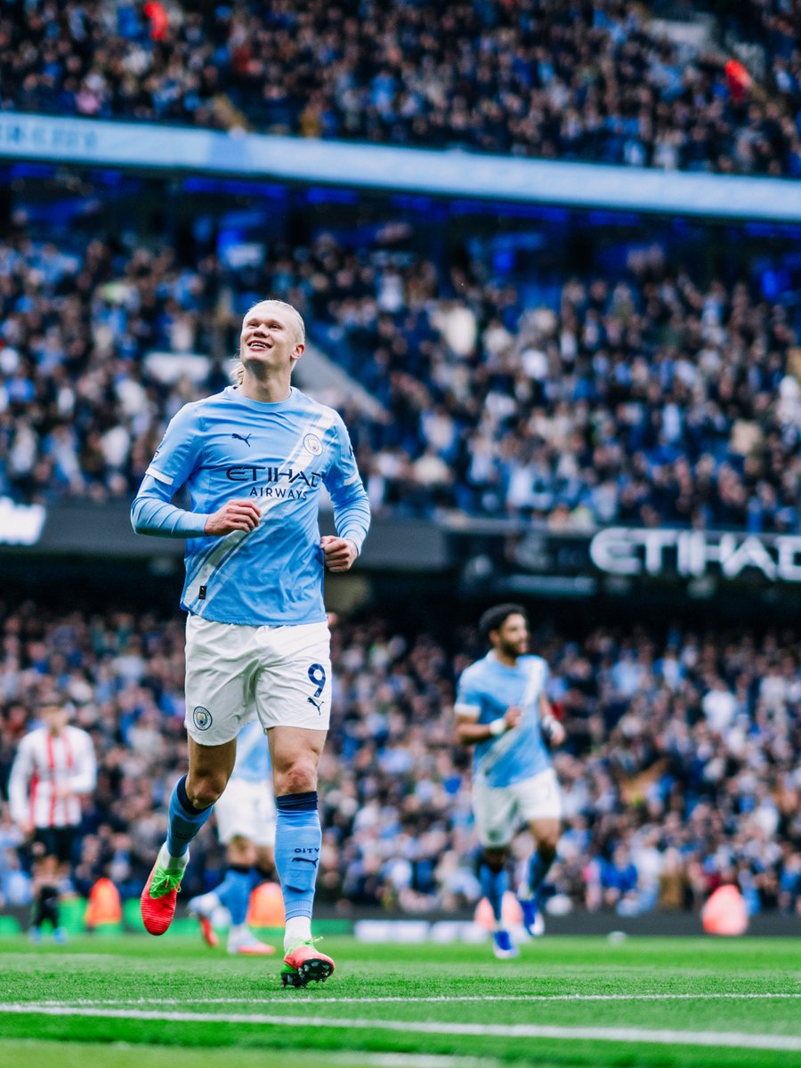 Manchester City tweet media